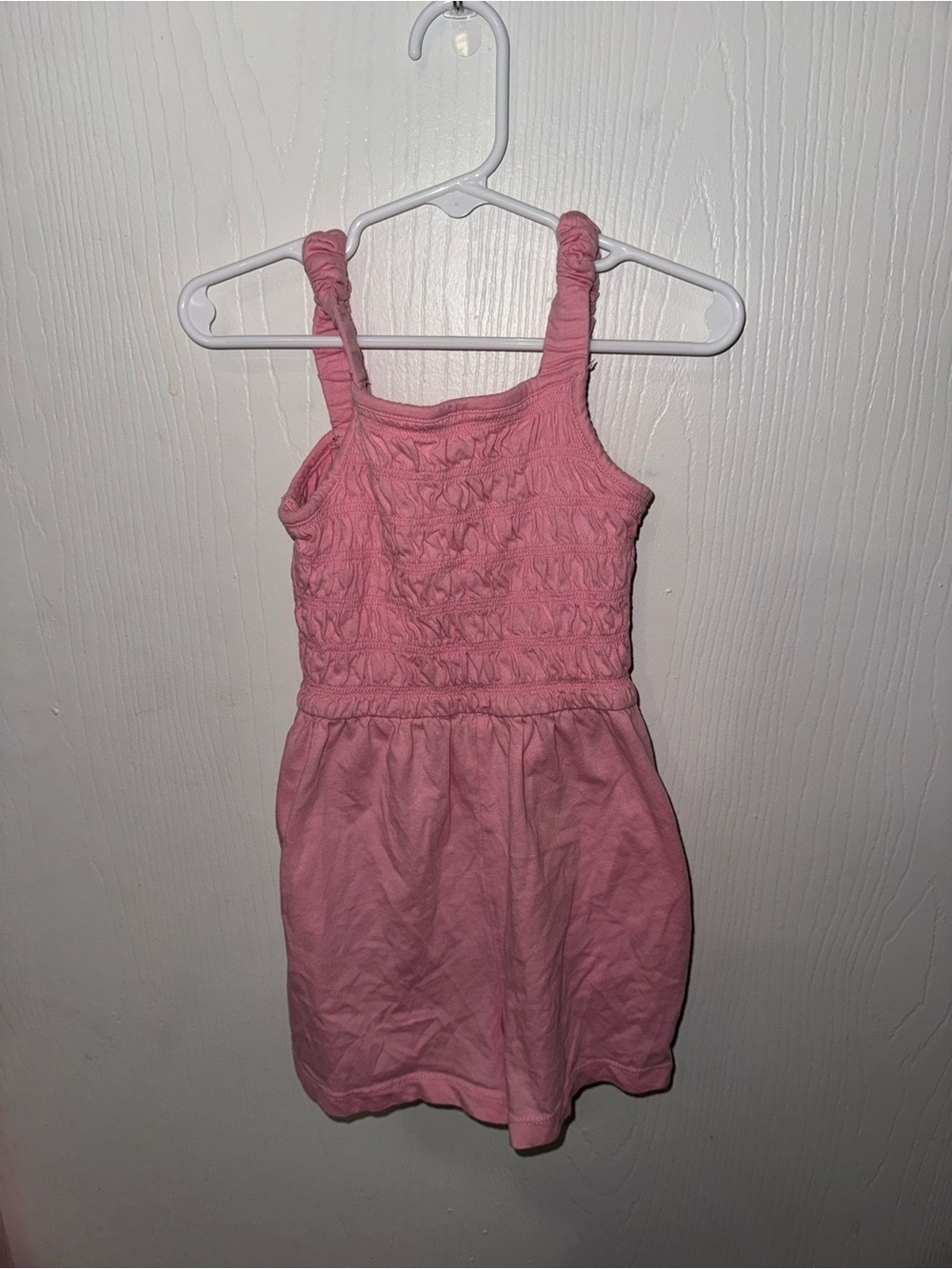 Old Navy Girls Pink Smocked Romper Size 6-7 Sleeveless Summer Playsuit Pockets